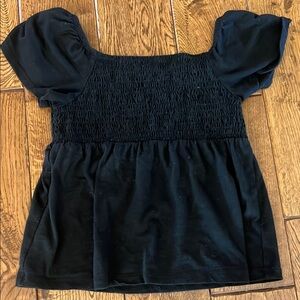 Old Navy Black Smocked top girls